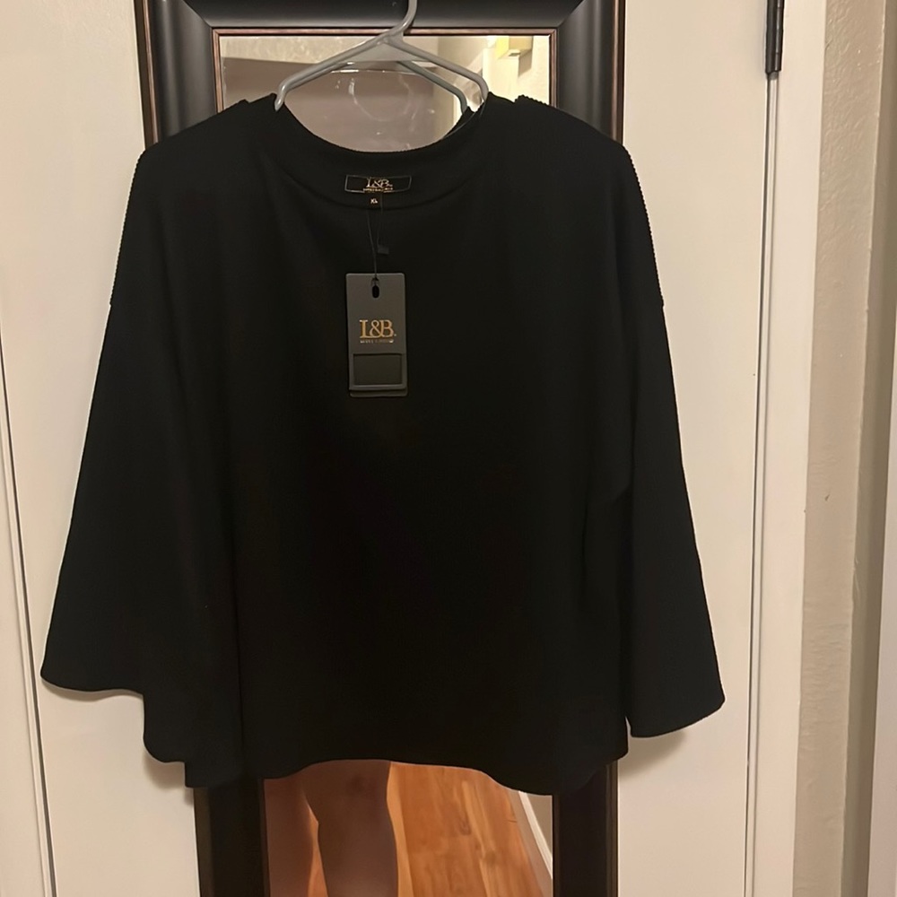 L&B top